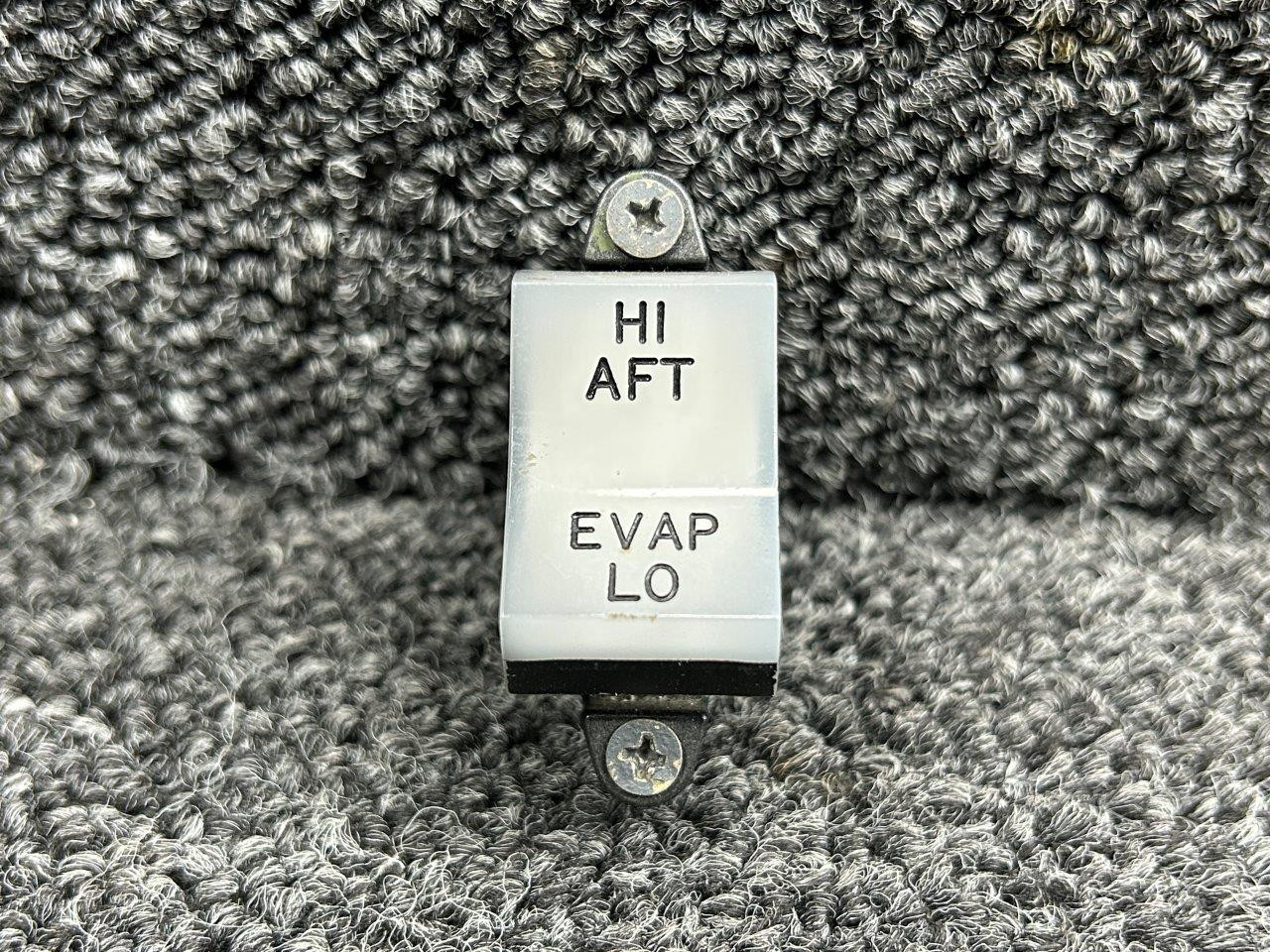 left Apache 210 アパッチ210 1TP1-3 Und. Lab. Inc. Aft Evaporator Rocker Switch Hi, Low