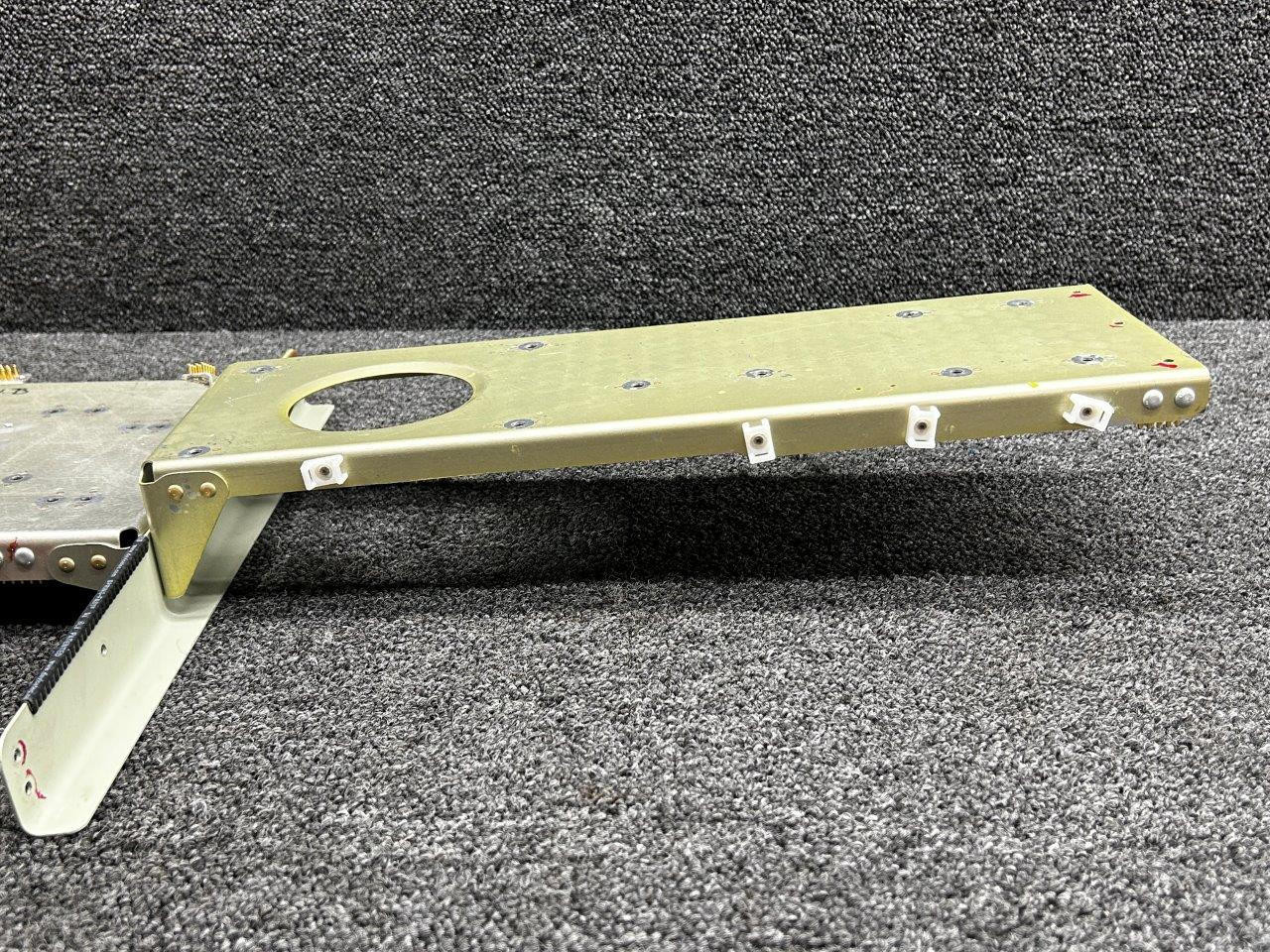 46F53A201-003, 46F530201-007 Piper PA46-600TP Avionics Shelf- Has