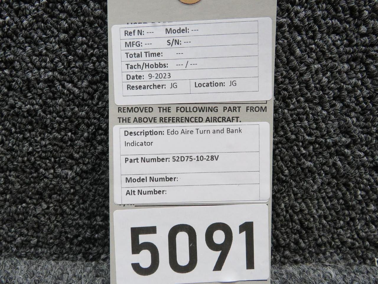 52D75-10-28V Edo-Aire Bank and Turn Indicator