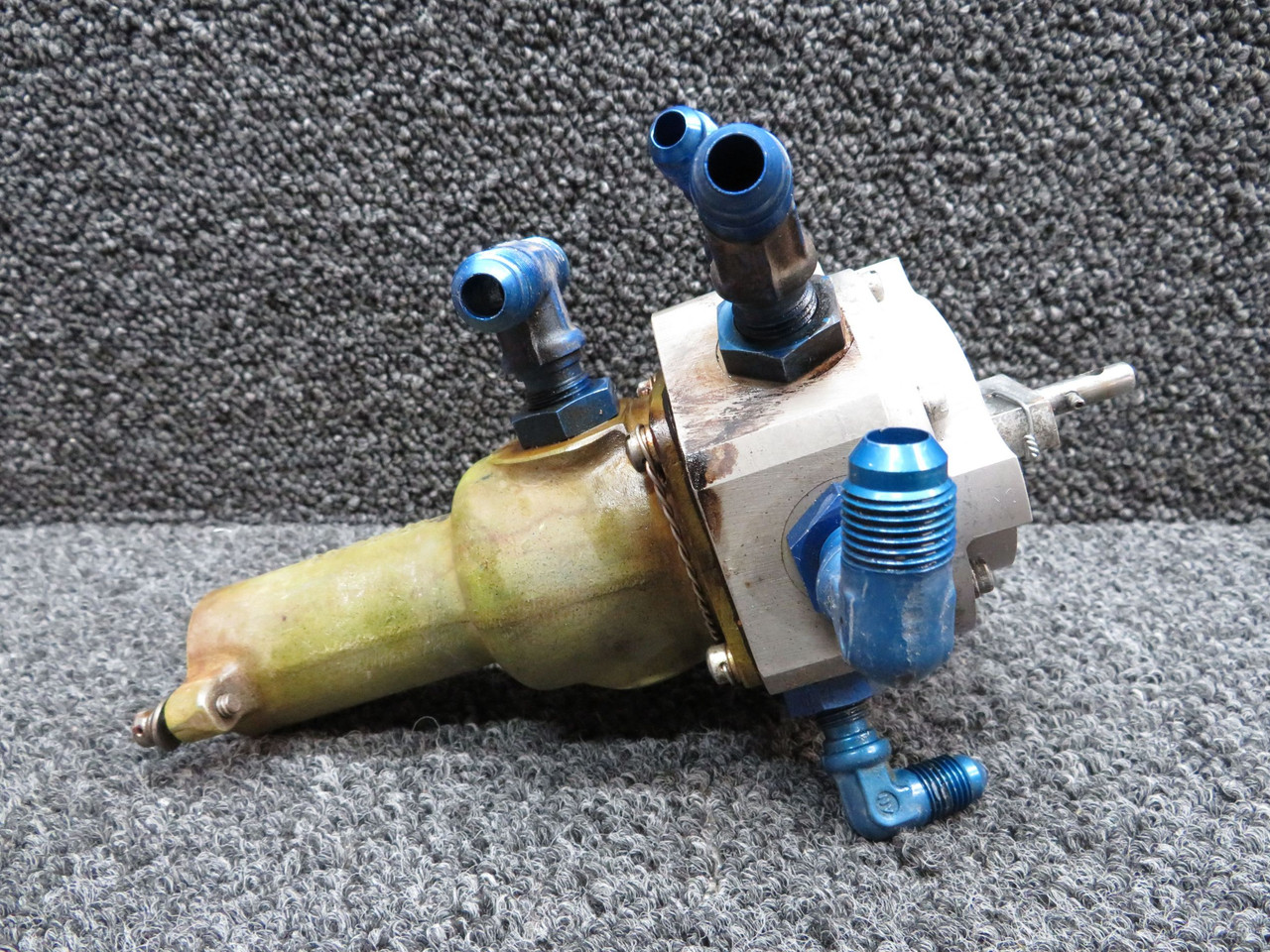 HE825-1 Beechcraft H and E Fuel Selector Valve Assembly (Minus Strainer and Cap)