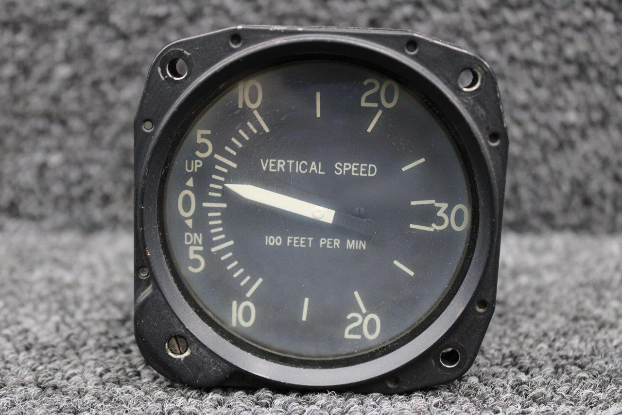 ストンリー156 7030-C34 (Alt PN: C661080-0102) United Instruments Vertical Speed
