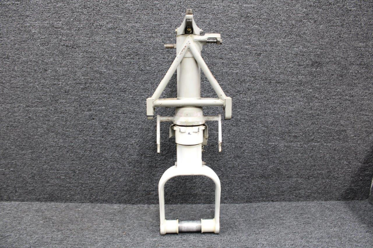 EMGt8spsystemNOVESKEn4純正パーツ 1542010-204 Cessna T337G Nose Gear Shock Strut Assembly- Has Links