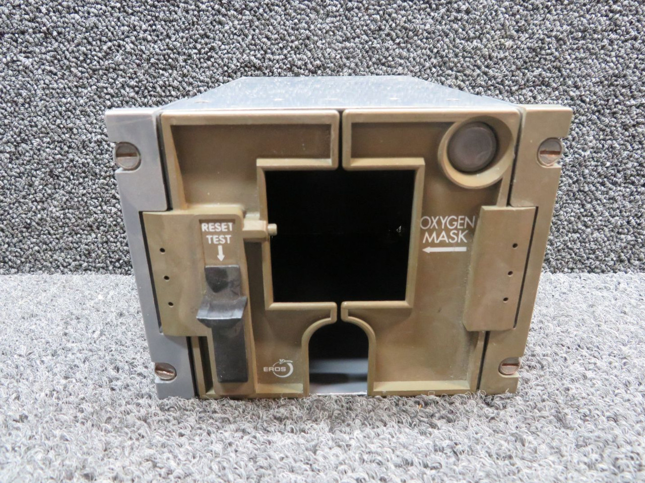 MXP-126 Scott Flight Crew Mask Storage Equipment with Mask