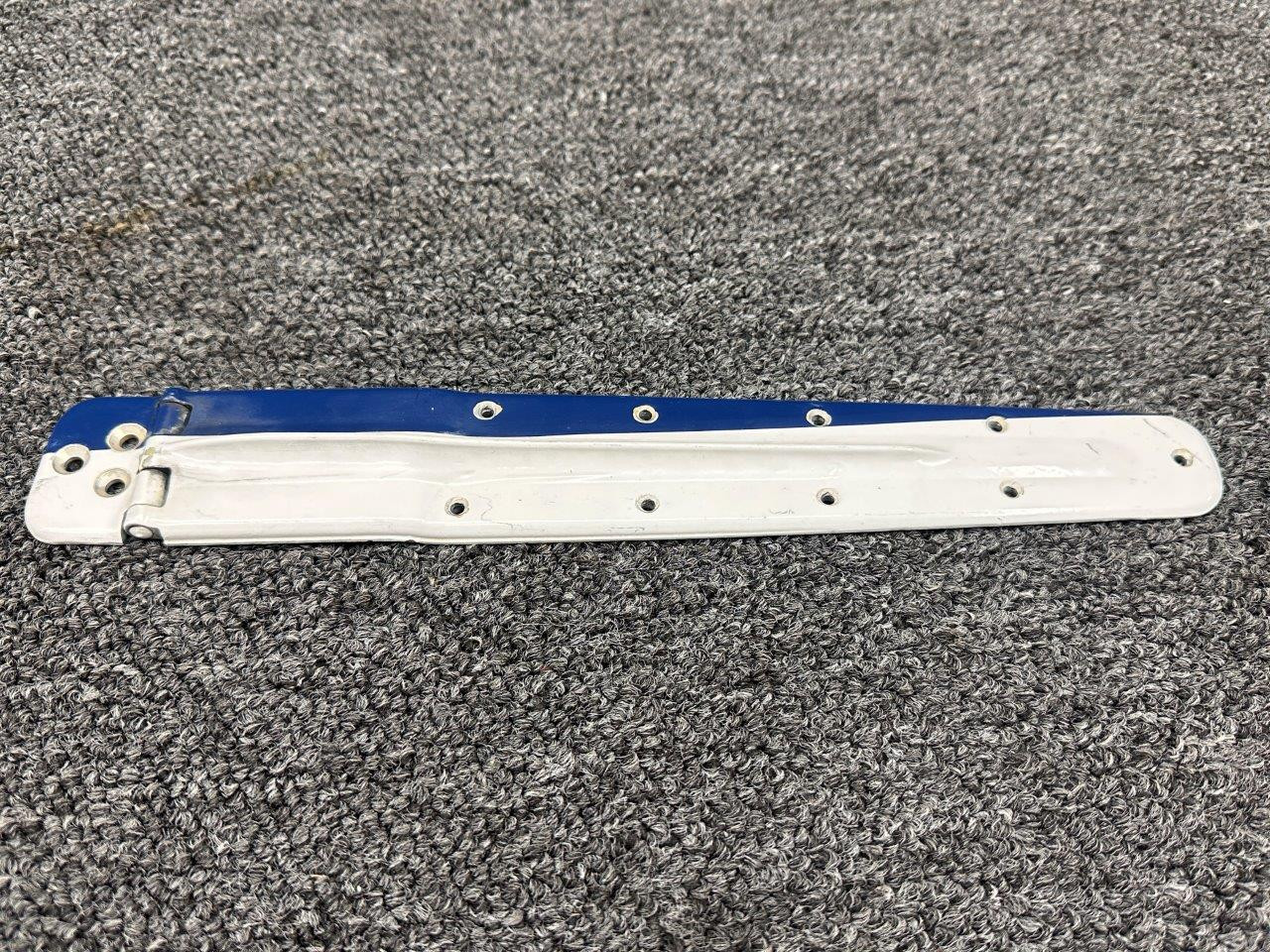 0711037-15 and 0711037-17 Cessna R182 Cabin Door Hinge Assembly