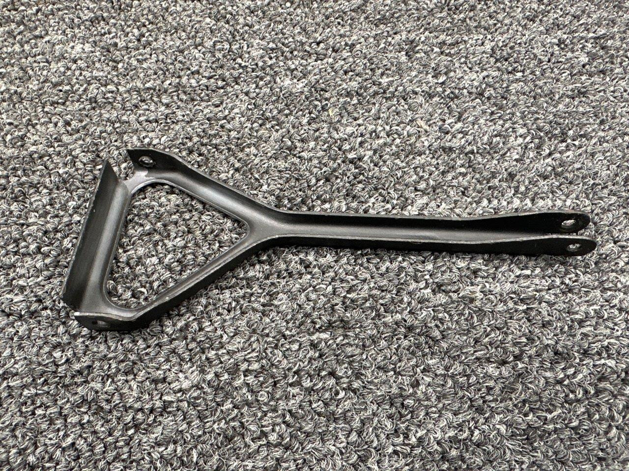 0411564 Cessna R182 Dual Control Rudder Pedal Link | Cessna Airplane Parts