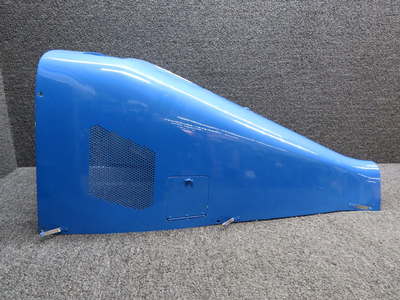 belletam67ページ 206-061-808-067 Bell 206B Aft Fairing Assembly