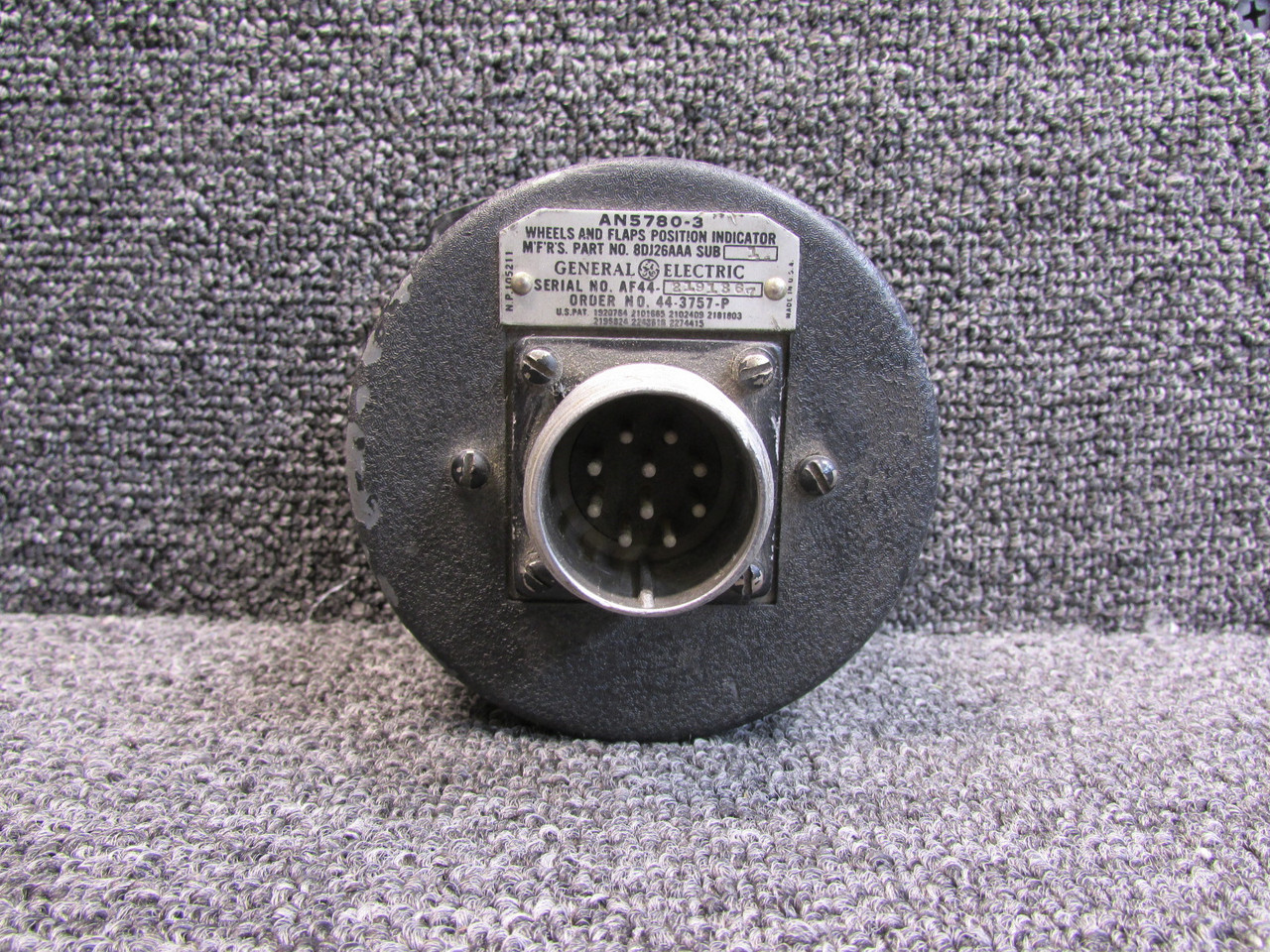 8DJ26AAA-1 Alternative Part Number AN5780-3 General Electric Flap