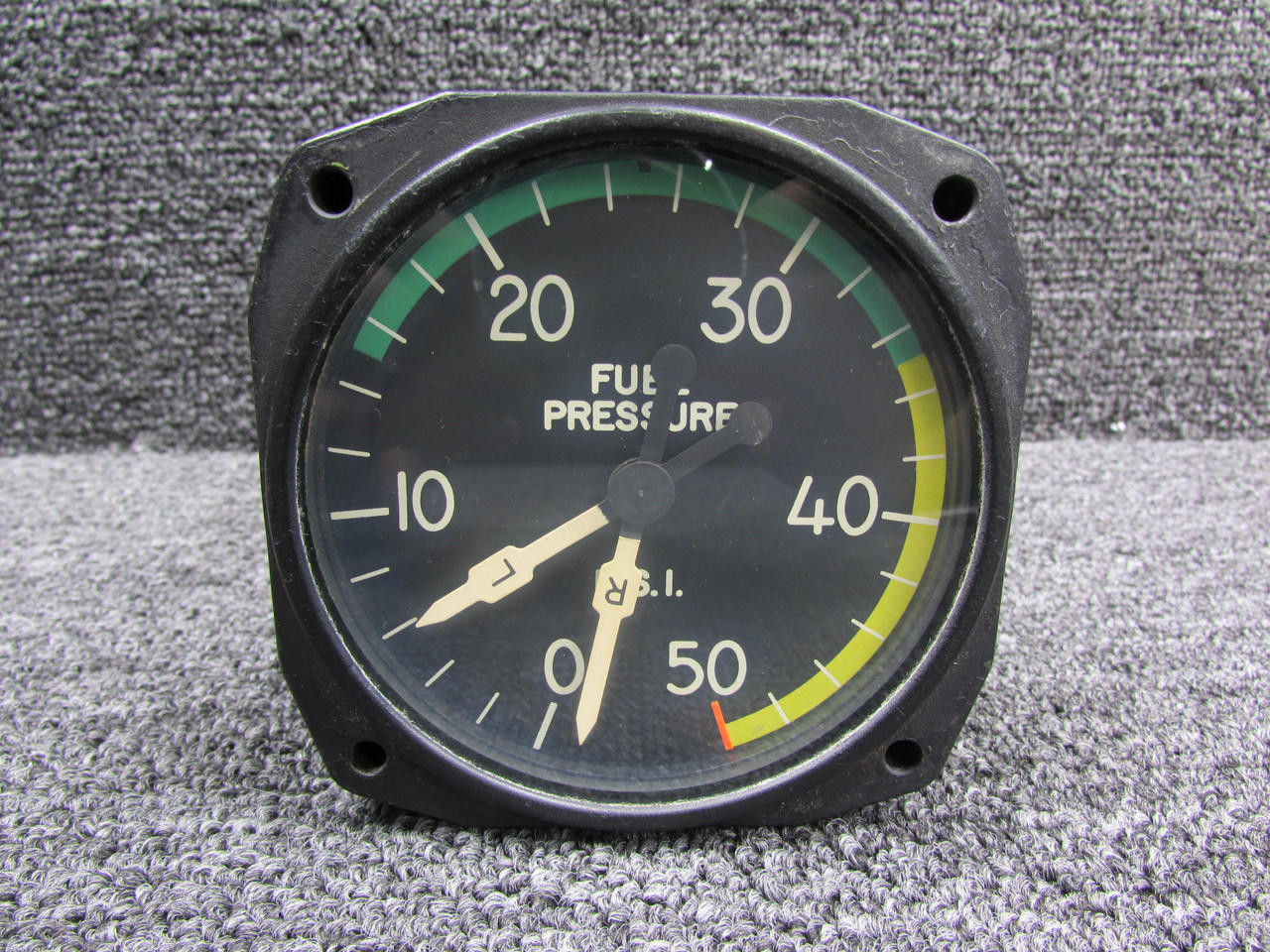 AAページ 6300-A48A-15-A4 Bendix Autosyn Dual Fuel Pressure Gauge Indicator