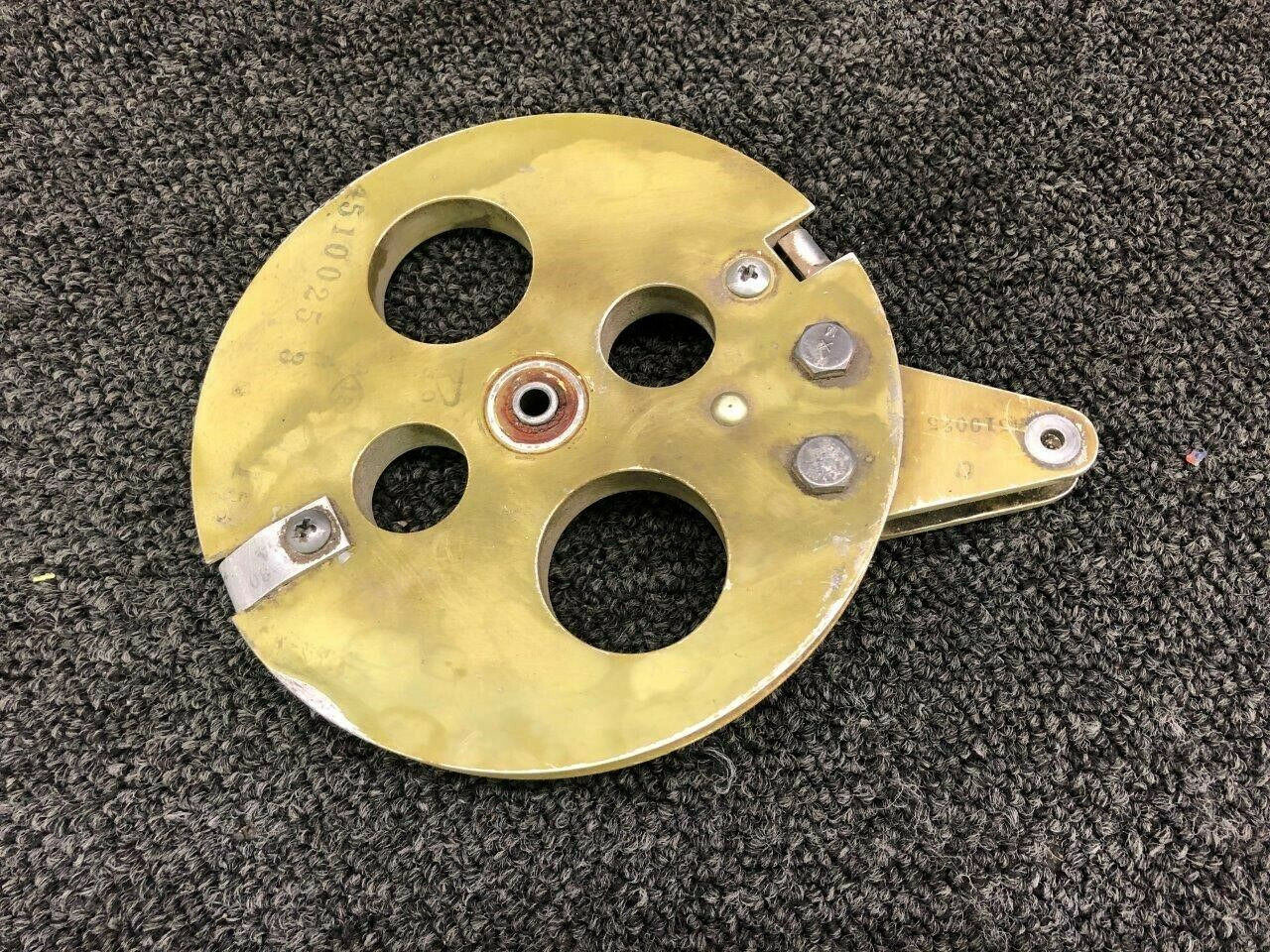 4510025 Aero Commander 680FL Flap Pulley Inbd Assy