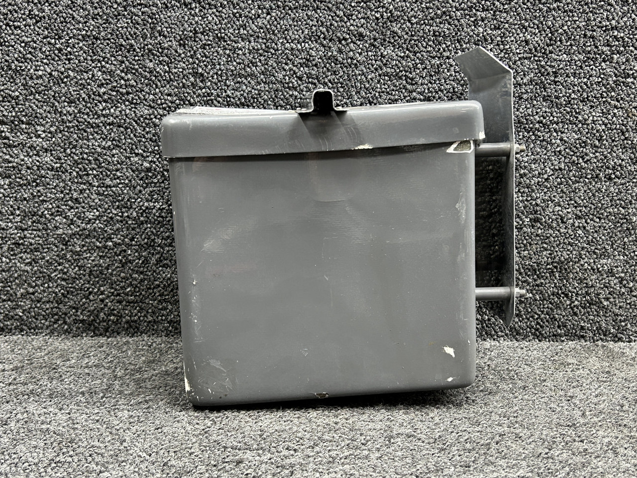 A955-5 and A955-7 Robinson R22 Beta Aft Battery Box Assembly with Lid