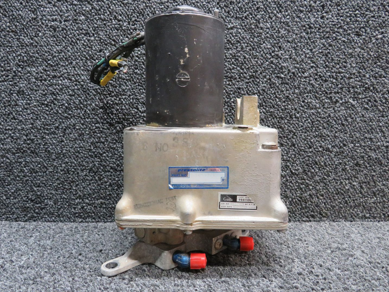 105932E (Alt PN: 9881100-1) Piper PA28R-180 Prestolite Hydraulic 