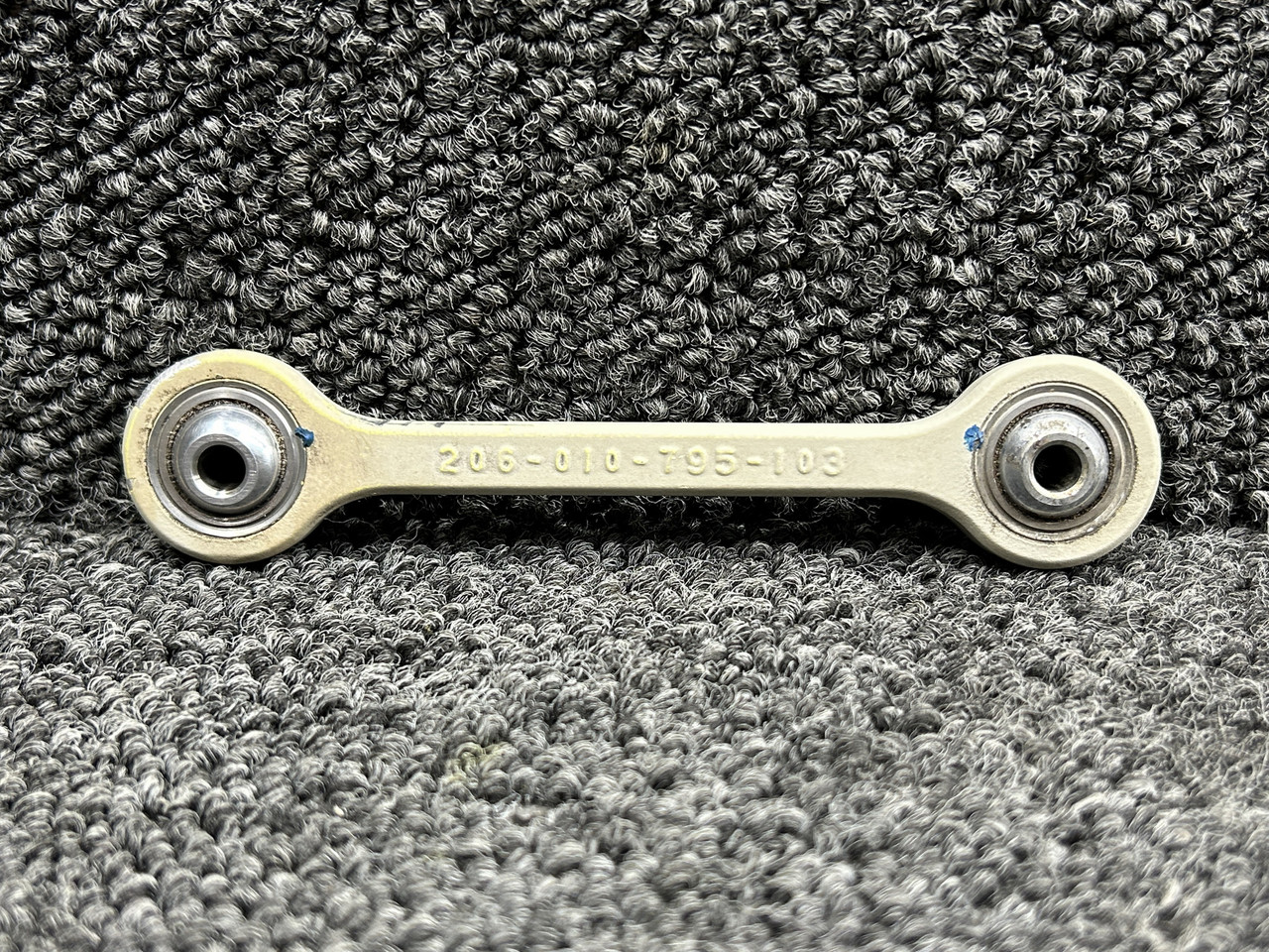 206-010-795-103 Bell 206L-1 Pitch Control Link RH or LH