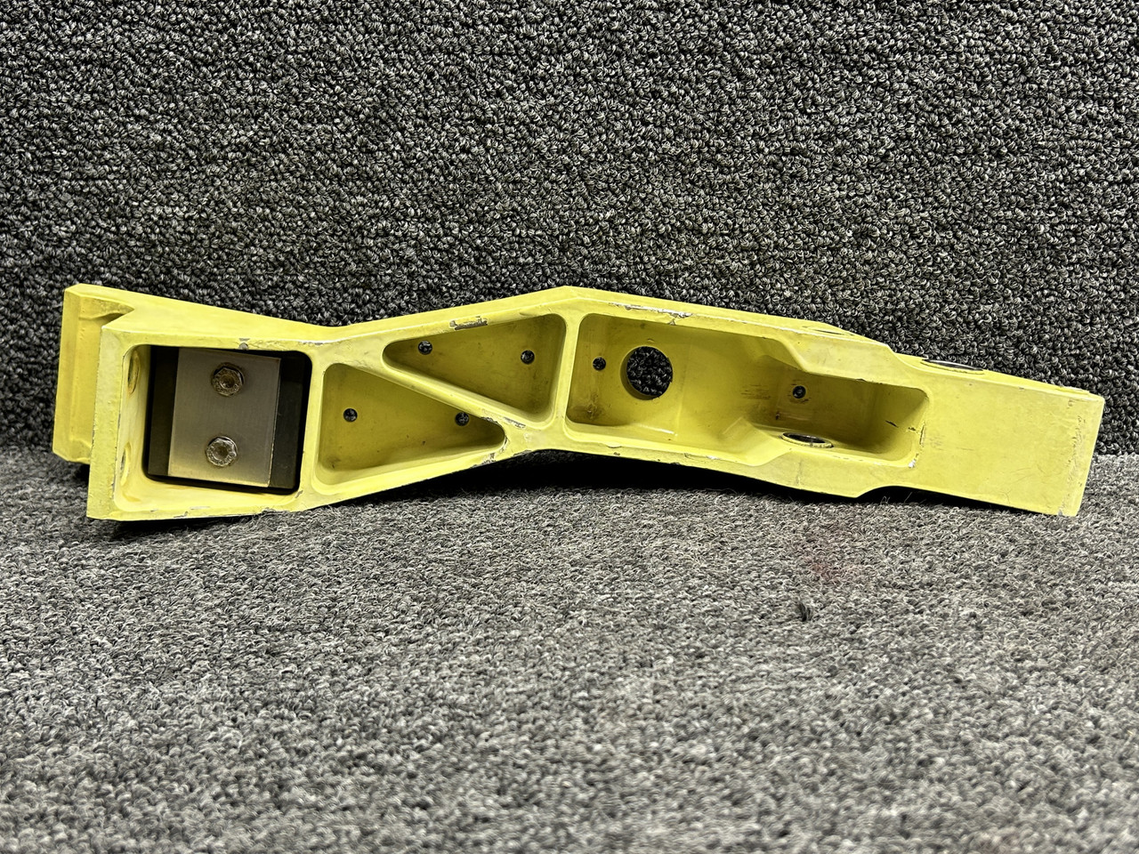 バイイーページ 206-033-505-001 (Use: 206-033-505-101) Bell 206L-1 Pylon Support