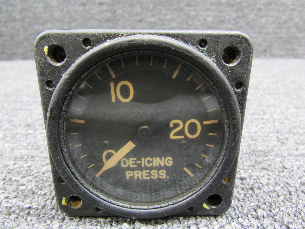 AW-17-8-16-AC US Gauge De-Icing Indicator