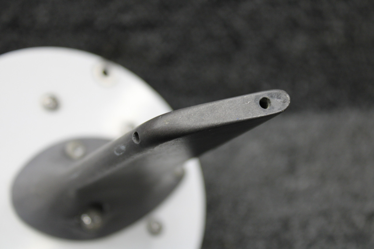 DAI-9034-57-00 Diamond DA40-180 Heated Pitot Tube with Plate