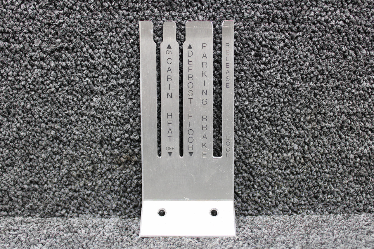 Diamond DA40-180 Control Quadrant Upper Lever Faceplate For Sale