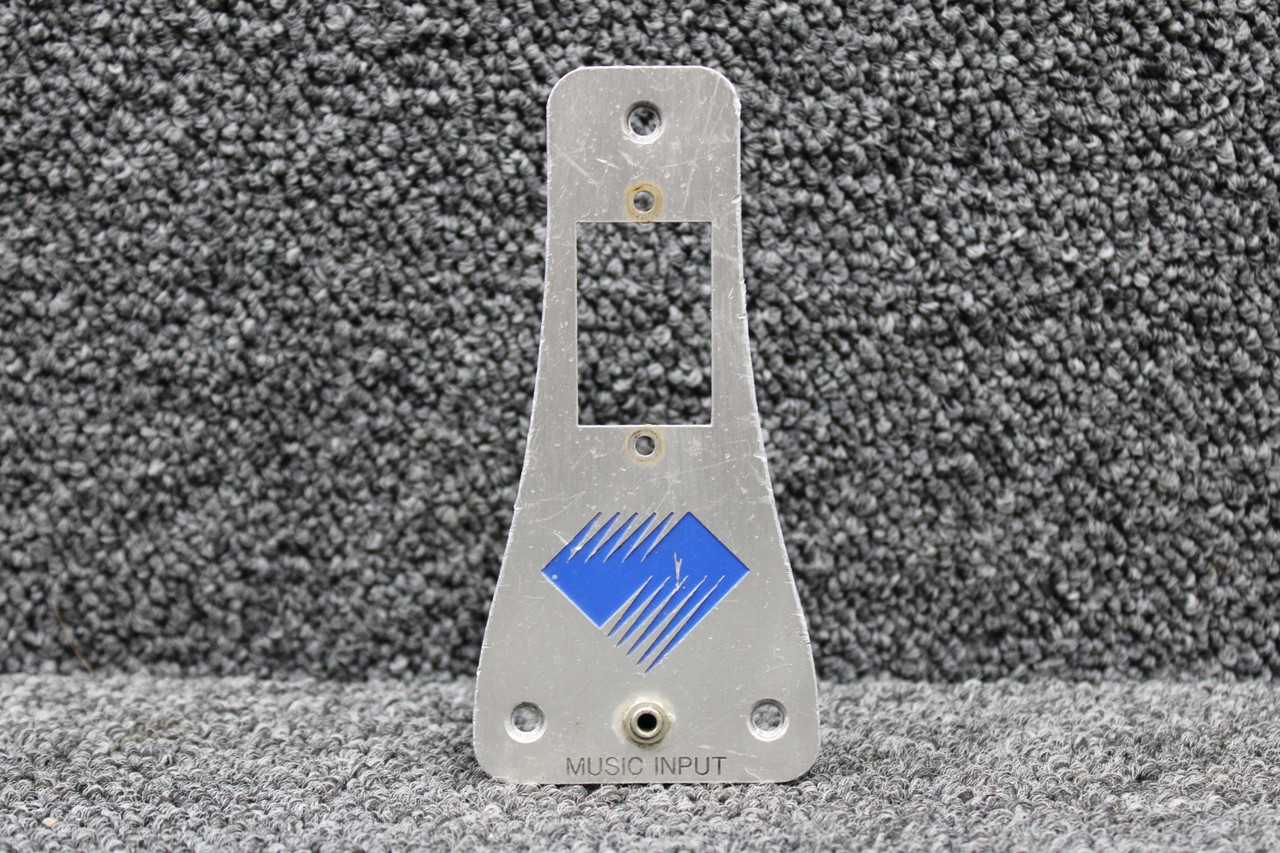 Diamond DA40-180 Music Input Jack and Faceplate | BAS Airplane Parts