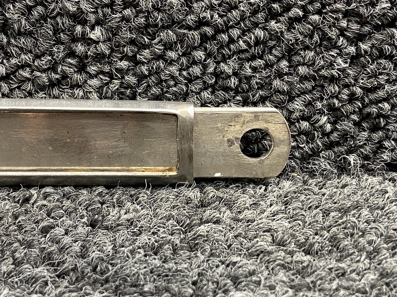 0811488-8 (Use PN: 5211185-1) Cessna 310I Nacelle Door Stop