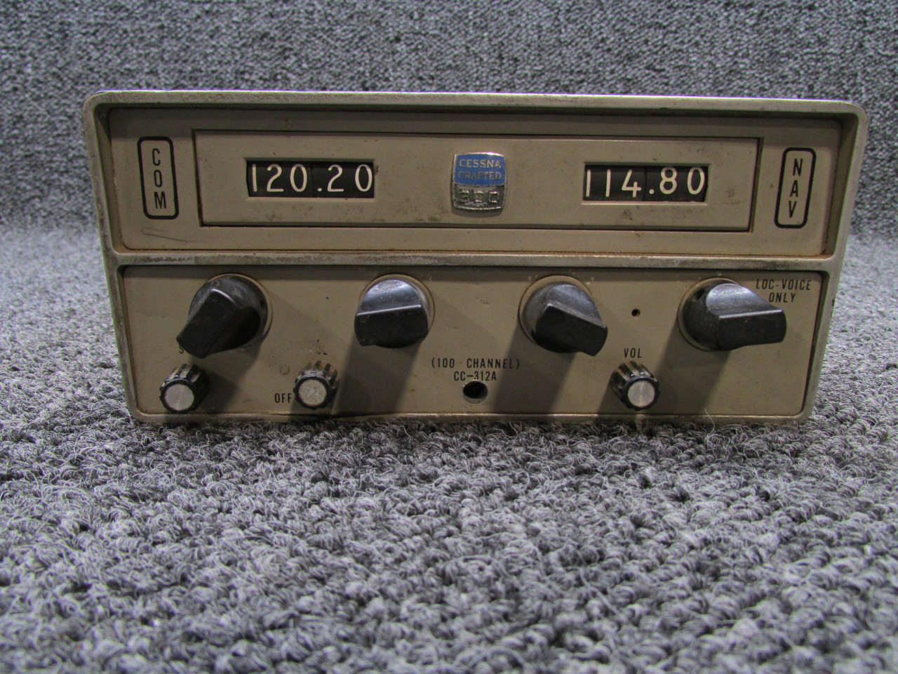 39360-1114 Aircraft Radio Corp RT-508A Nav-Com Unit with Tray (14