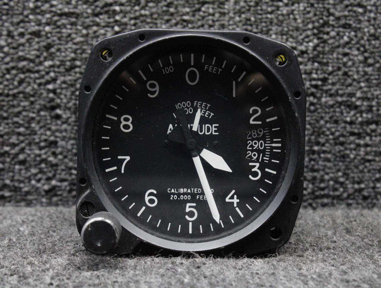 5934-1 United Instruments Altimeter Gauge (Code: A.68)