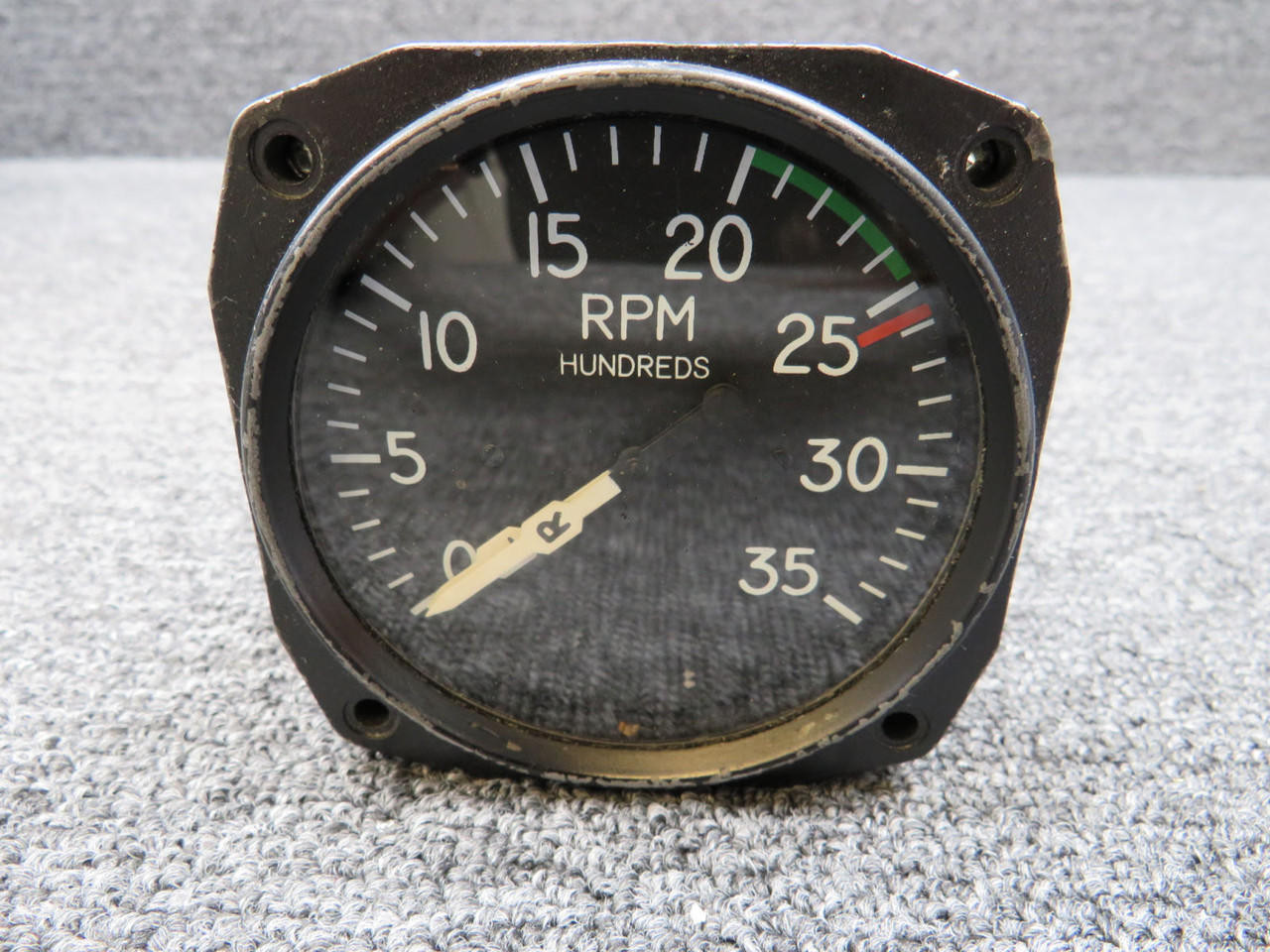 trangminhページ 511-4-5 (Alternate: 660055-505) Instruments Inc. Dual Tachometer