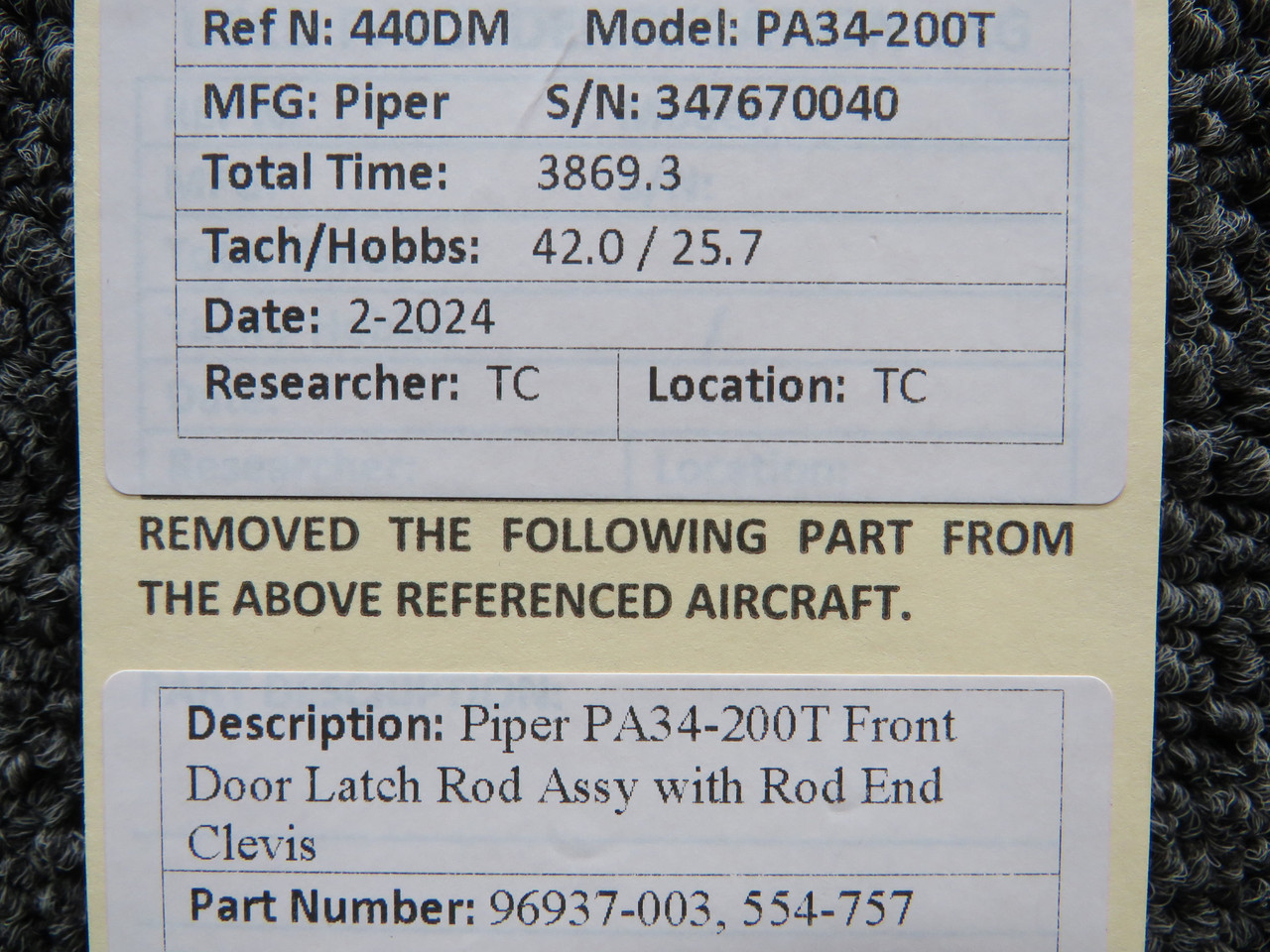 96937-003, 554-757 Piper PA34-200T Front Door Latch Rod Assembly