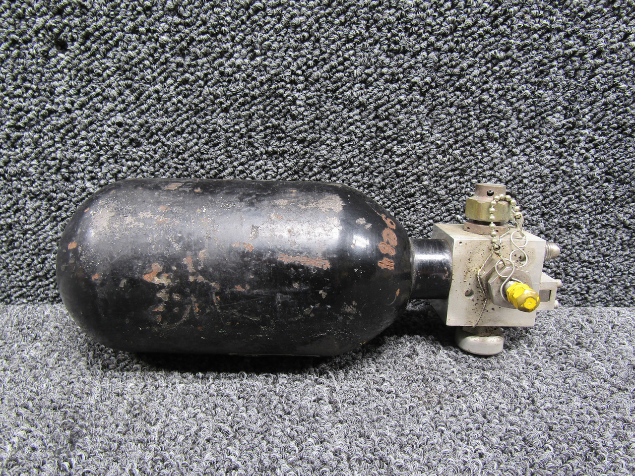 99101542 Cessna Aviation Emergency Landing Gear Extension Bottle