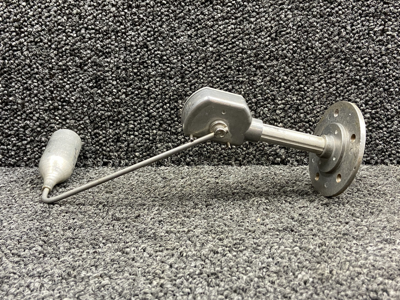 96-380041-1 Beechcraft E55 Inboard Fuel Transmitter RH (Core)