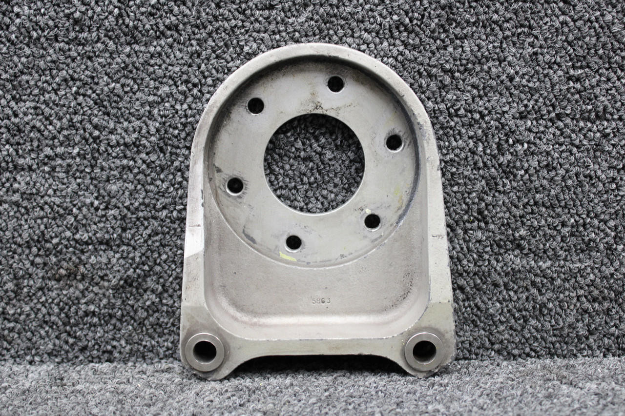 075-11100 (Alt: 757-470) Cleveland LH Torque Plate (CTC: 4.1875â