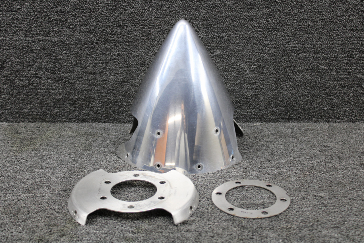 D-7945, C-7961, B-7948 Cessna 162 Propeller Spinner with Plate and