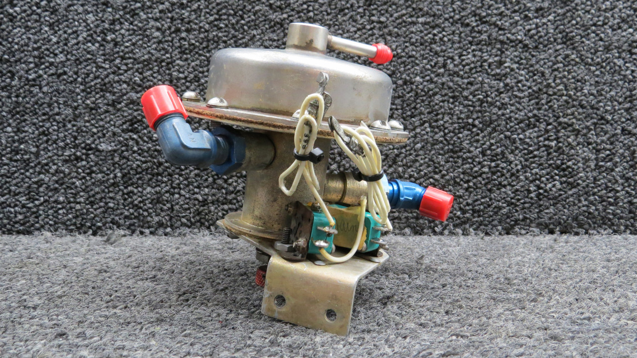 492-136 Airborne 1H7-7 Left Hand Fuel Selector Valve Assembly