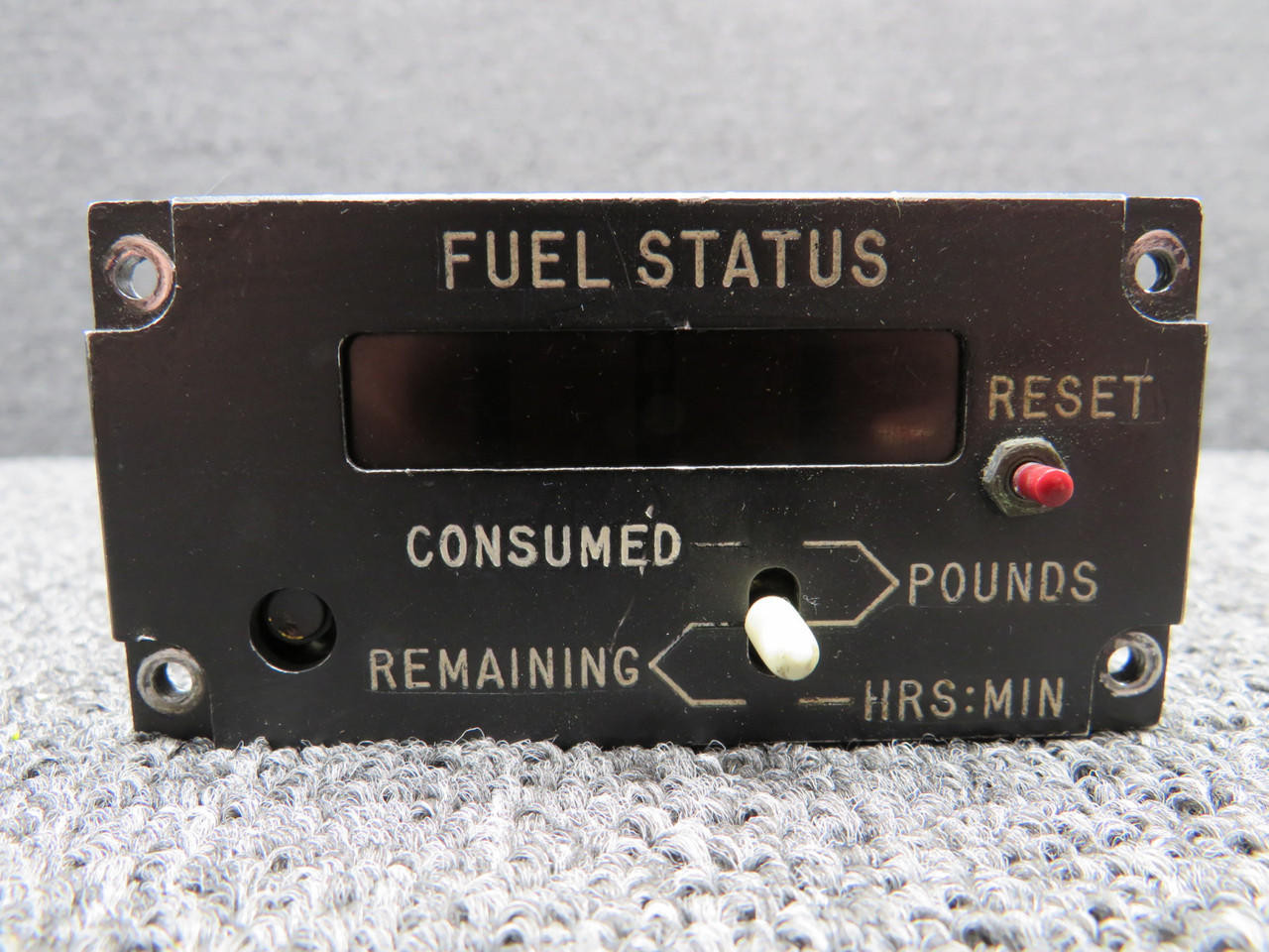 DSF1906 Alternative Part Number 883710-501 Bendix 32 Volt Fuel