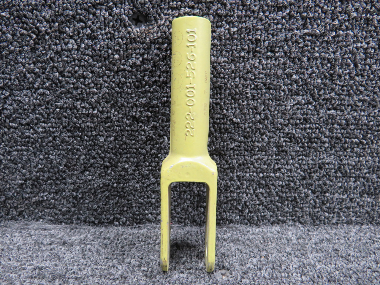 222-001-526-101 Bell Helicopter Clevis Unit