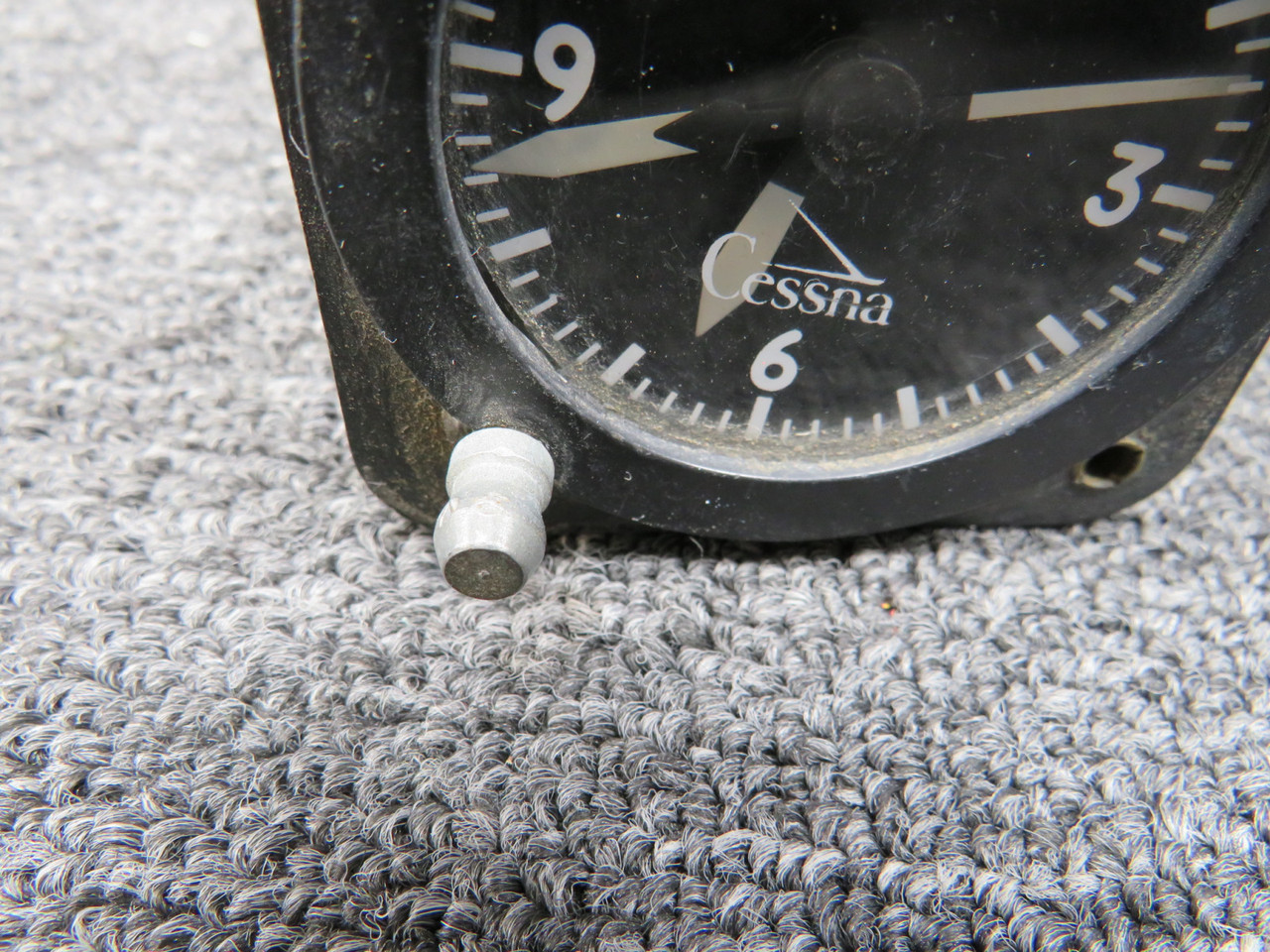 S-1317-N2 (Alt: CA-6734) Cessna Electric Clock (Minus Knob Cover
