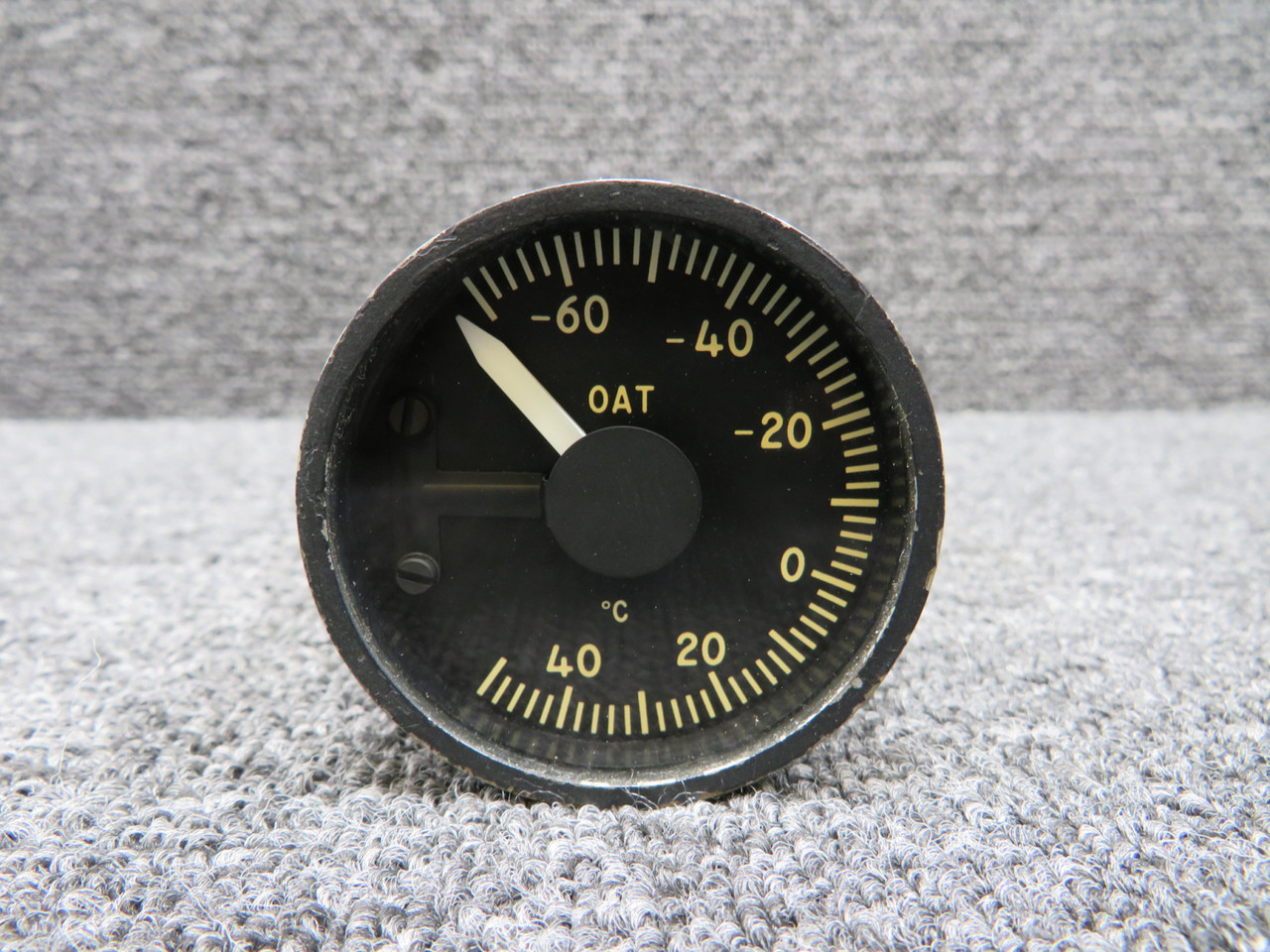 162LC612 (Alt: 27-19126-1) Lewis Outside Air Temperature OAT Indicator