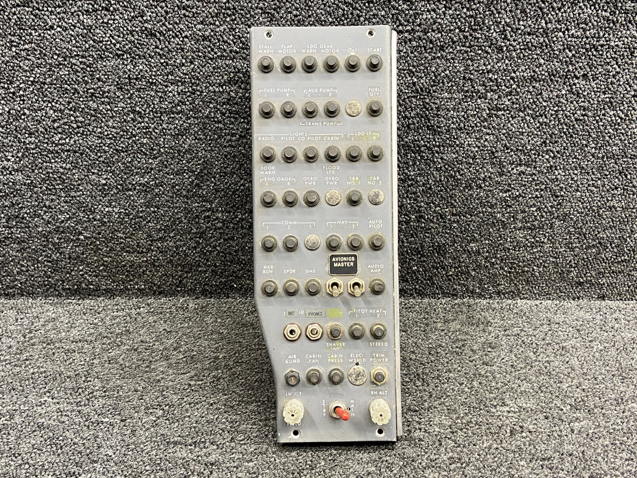 5618029-3 Cessna 414 Center Circuit Breaker Panel Assembly has