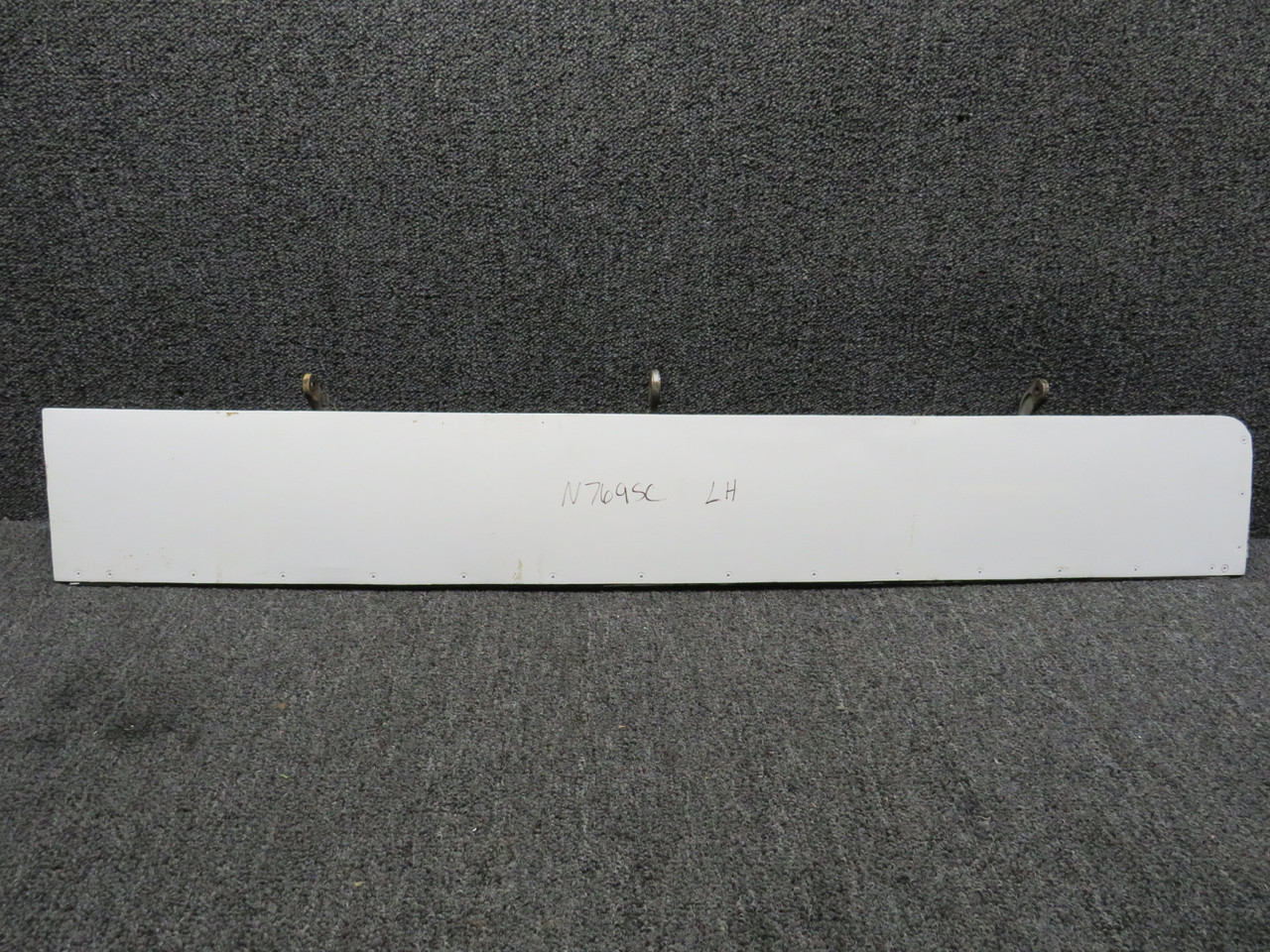 F10A291-001 Dassault Falcon 10 Nose Landing Gear Door Assembly
