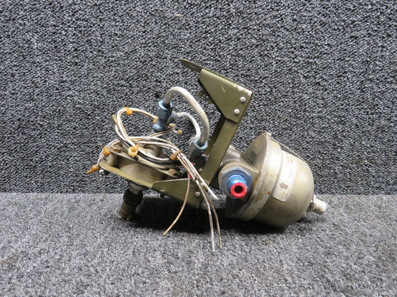 1J16-2 Alternative Part Number 9910516-1 Gull Airborne Left Hand