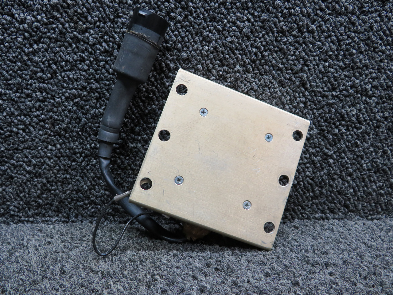 VR515F Hartzell Voltage Regulator Assembly (Some Wear) For Sale