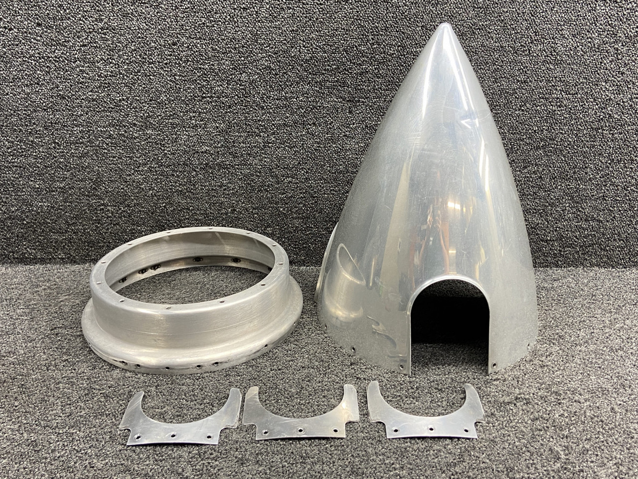 D-6613, D-6612 Cessna 177RG 3 Blade Propeller Spinner with Cuffs
