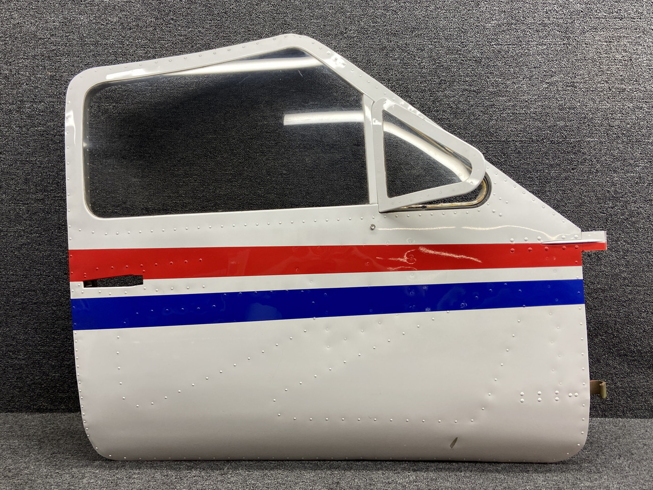 1717092-12, 1717060-6 Cessna 177RG Cabin Door Structure (Has Storm