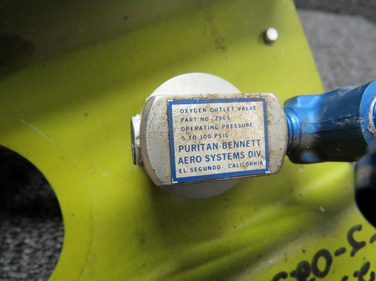 102-560000-60 Valve Part Number Z909 Beechcraft 5*P Oxygen Valve