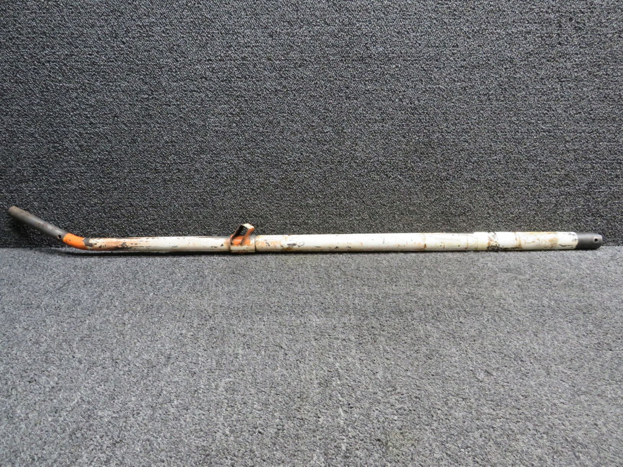 runaページ 0441212-6 Cessna 150L RH Landing Gear Spring Assembly (Corrosion)