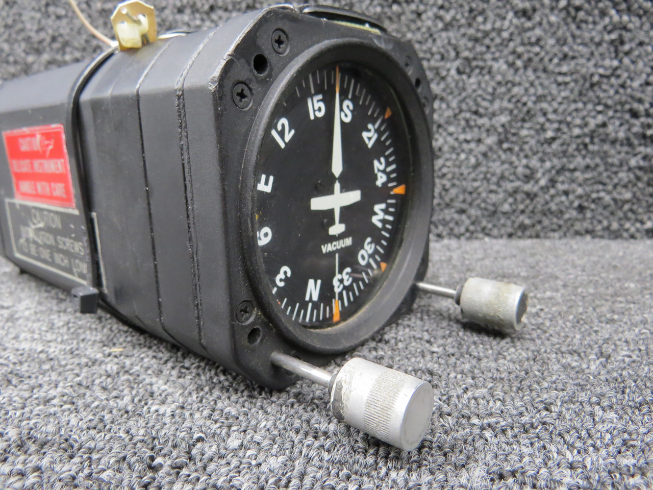 1U262-042-2 Sigma-Tek 4000C-15 Lighted Directional Gyro Indicator