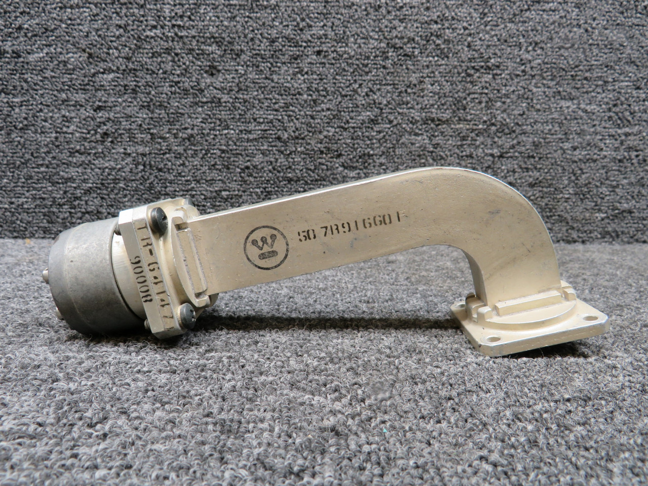 aaページ 50-7R9-1-660-1 Waveguide Adapter Unit