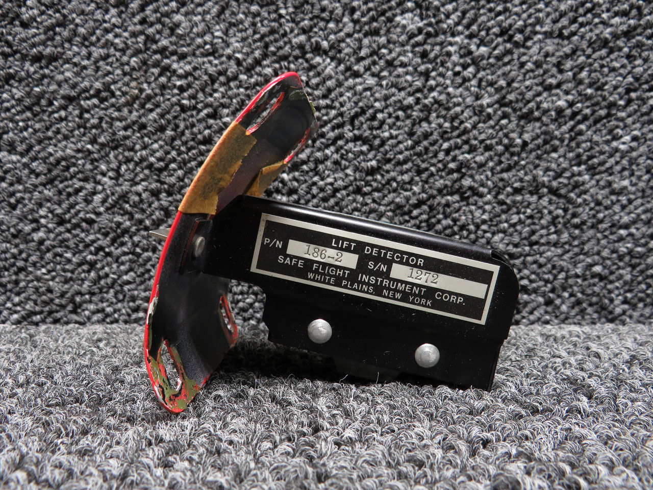 usページ 186-2 (Alt: 548-564) Safe Flight Instrument Lift Detector (14 Volts)