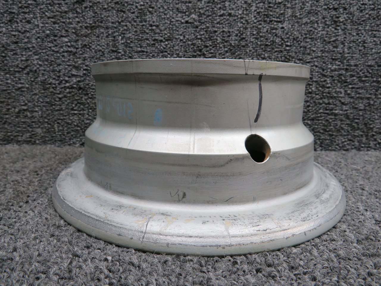 40-90A (Alt: 551-765) Cleveland 6.00-6 Main Wheel Assembly for Sale