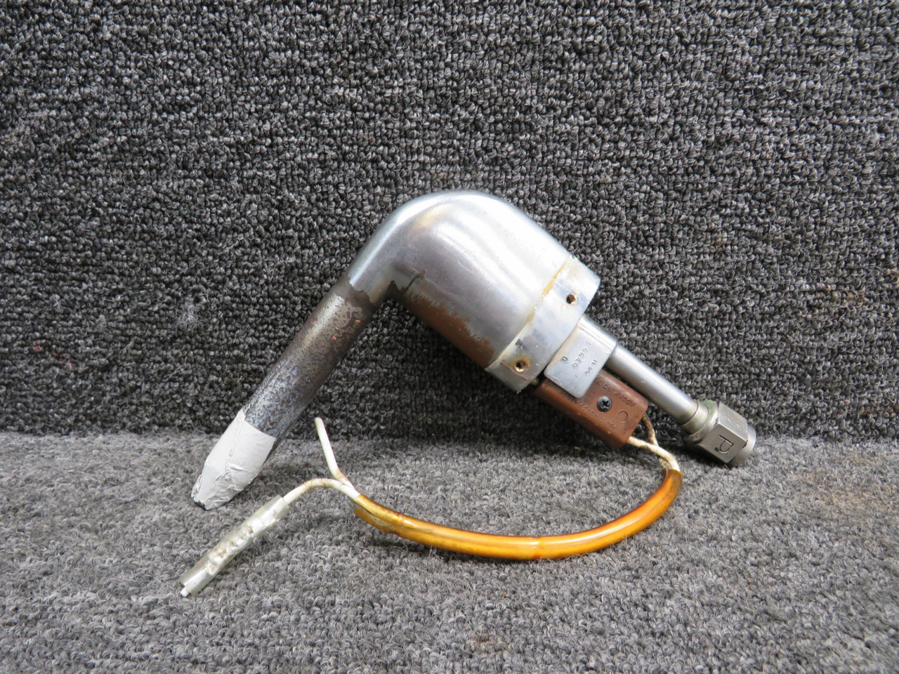A6640 (Alternate:39A3639) LearJet L-25XR Pitot Tube with Heater