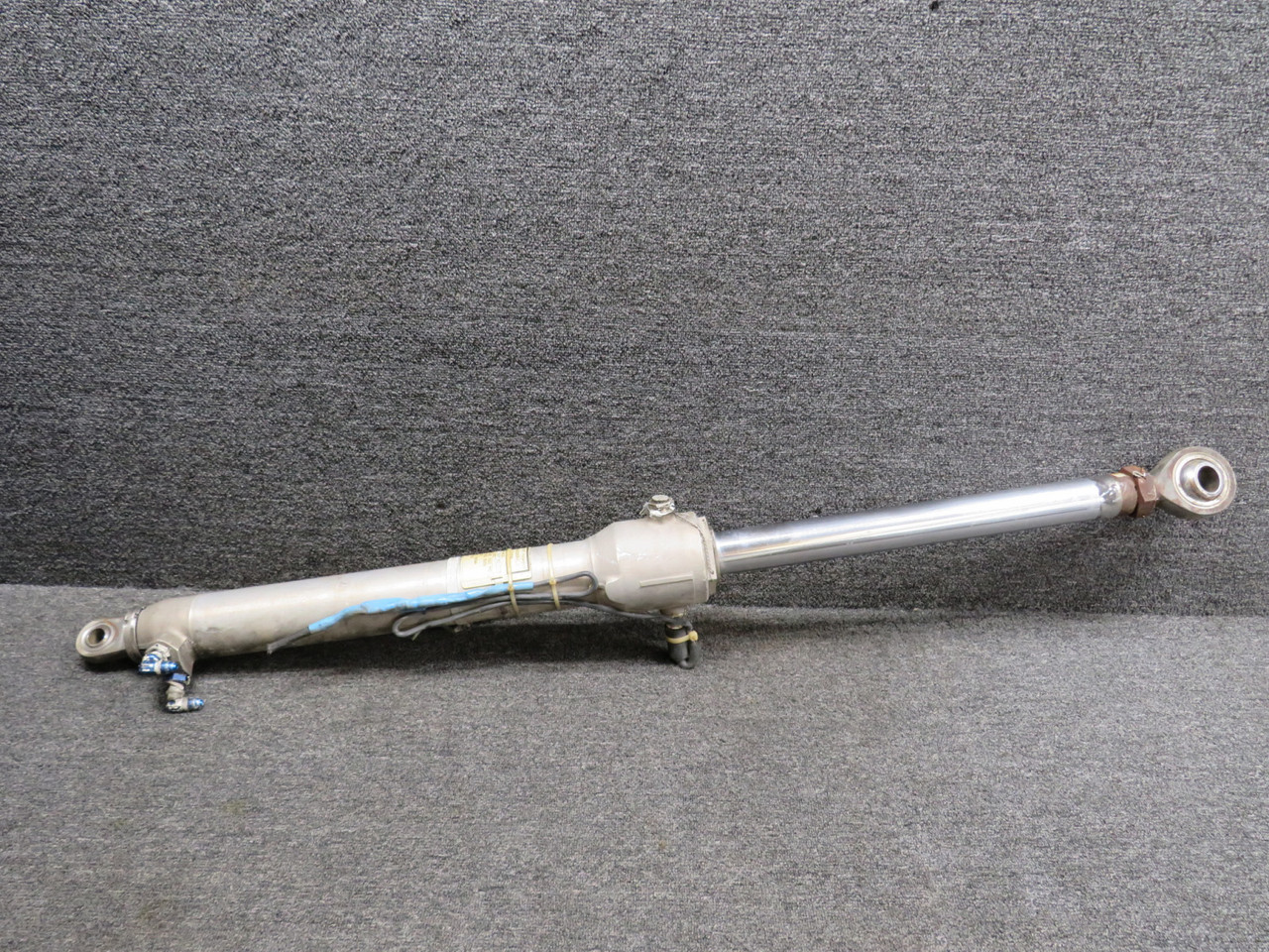 9912053-7 (Alternate: 2-690011-5) Cessna Main Landing Gear Retract
