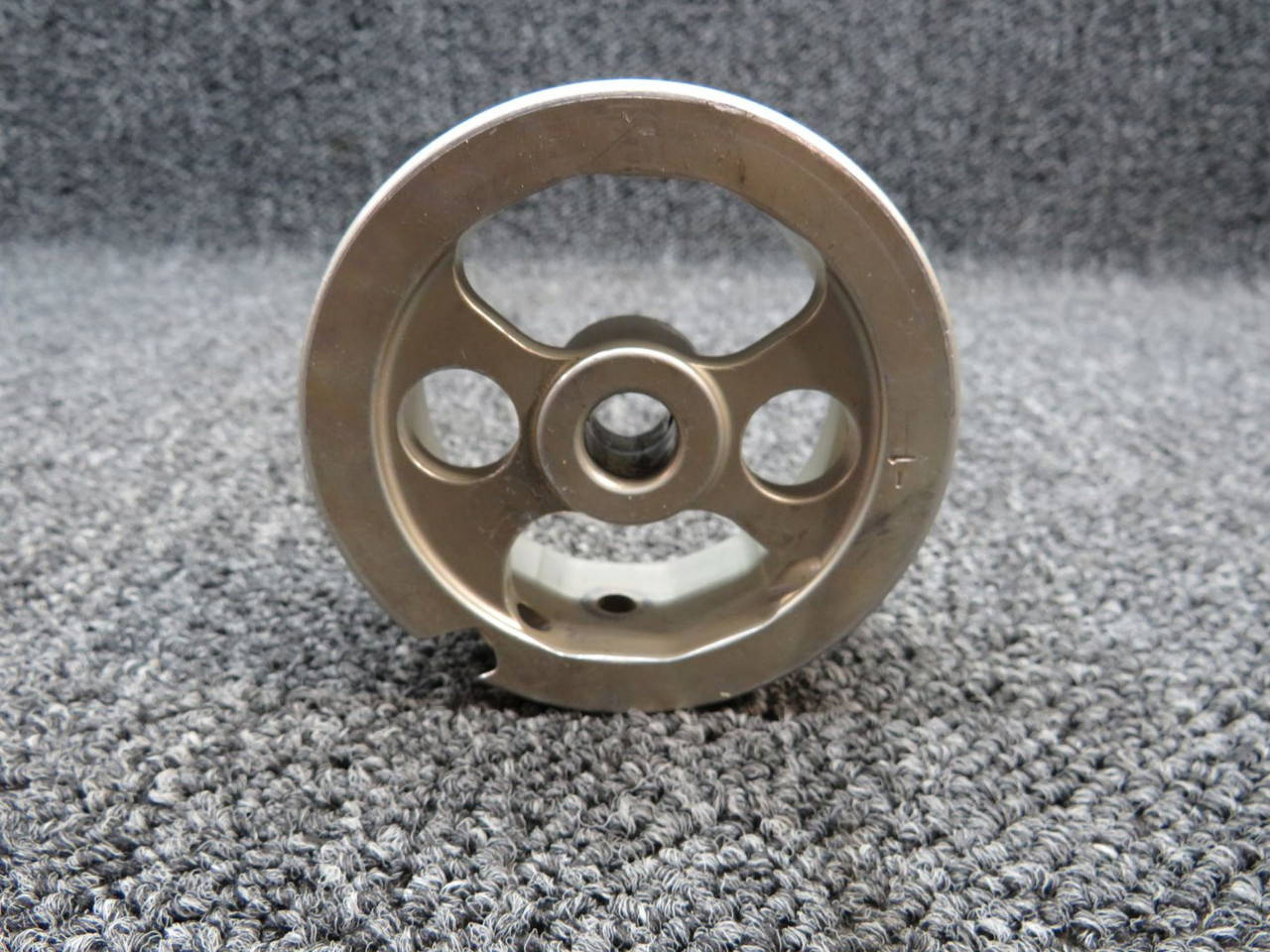 1260112-1 Cessna Control Column Quadrant Pulley LH